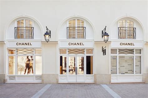 chanel rue royale|Boutique CHANEL paris royale fsh .